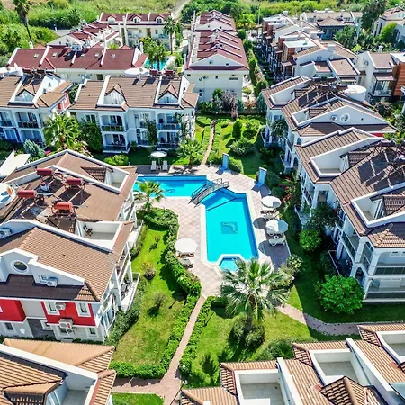 Legend Apartment *