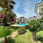 Apartament Legend
